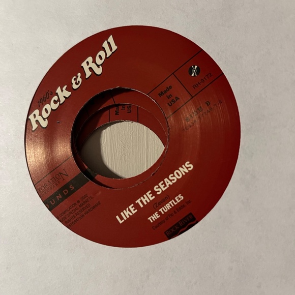 45’s; 1960 ‘s Rock & Roll, 5 vinyl boxed set. 10 classics tunes. - Picture 3 of 14